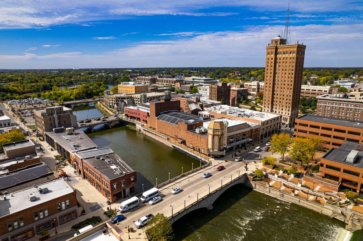 Illinois cityscape